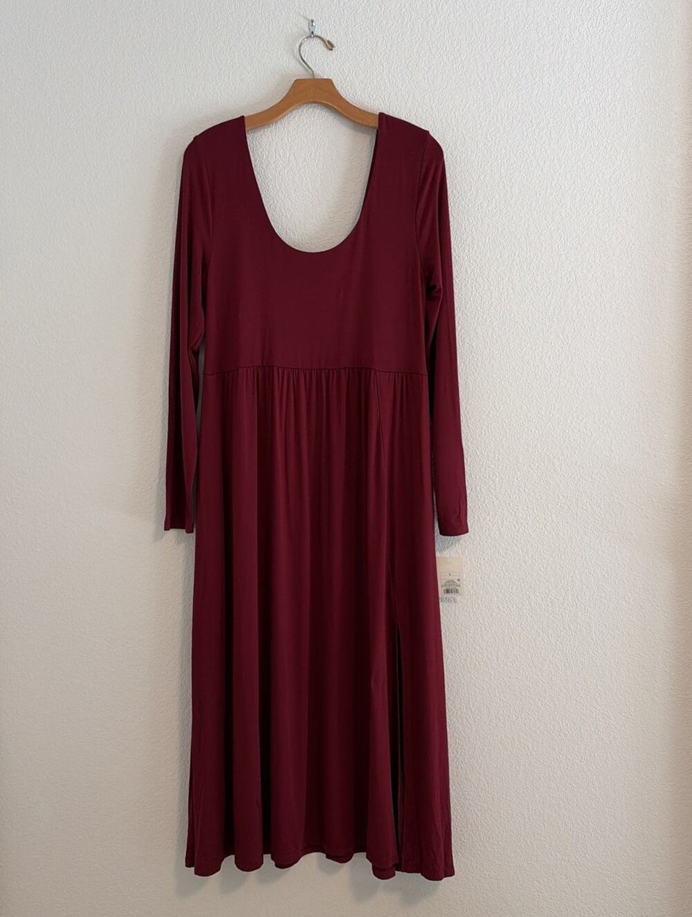 NWT A New Day Women Long Sleeve Burgundy Soft Slit Long Sweater Dress Large
